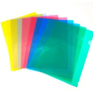 Pasta plástica em L - unidade